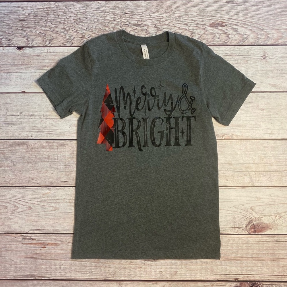 📌Merry & Bright 🎄• Holiday • Shirt